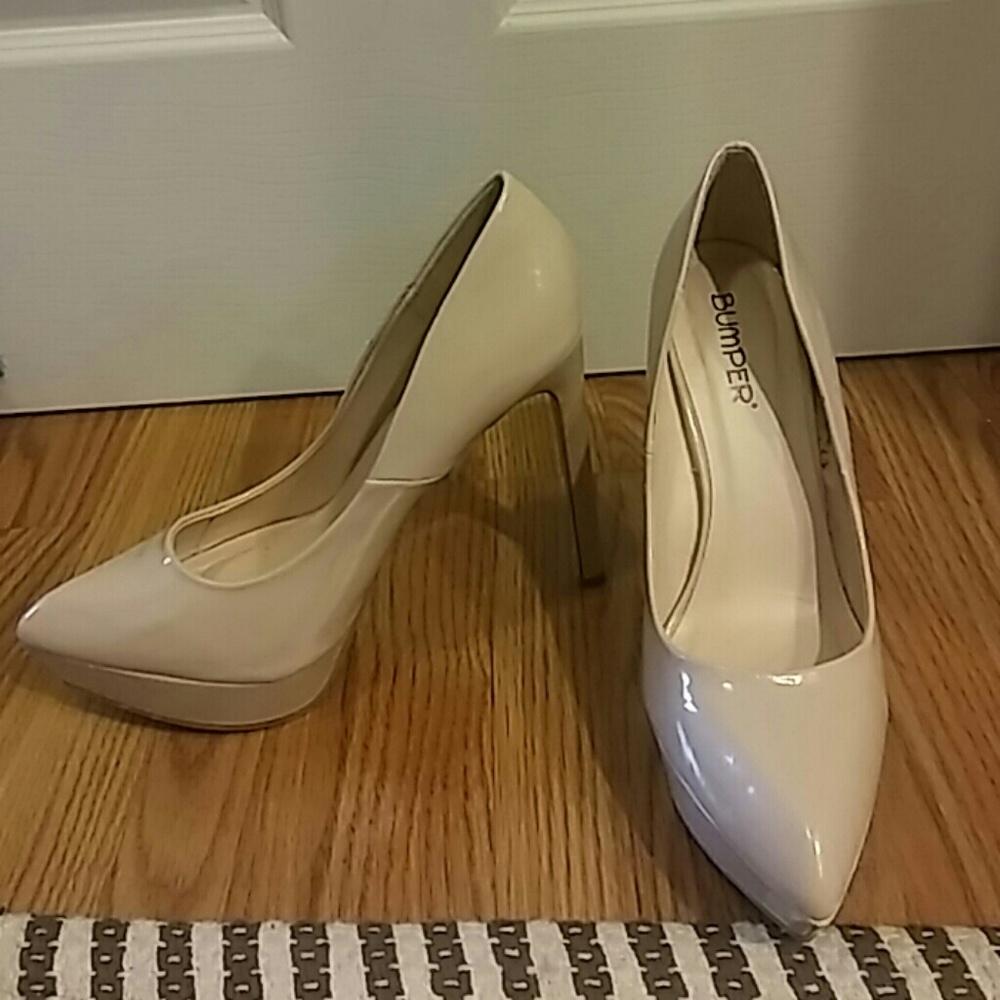 High Heels 👠 - Picture 3 of 5